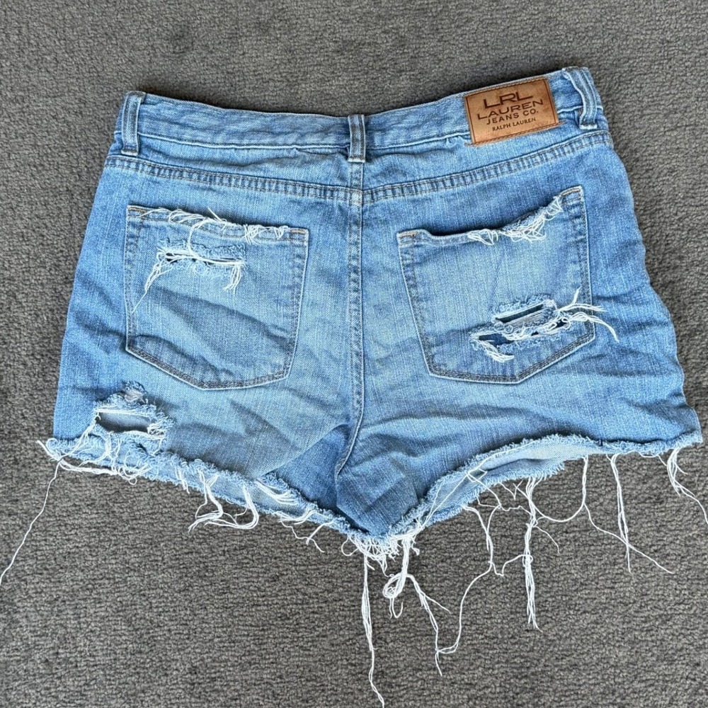 Lauren Ralph‎ Lauren Medium Wash Denim Cut Off Shorts Raw Hem Blue Size 8 VTG - Picture 9 of 9